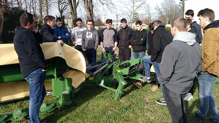 PARTENARIAT MFR MOIRANS / KRONE : Formation décentralisée du 03/02 au 07/02