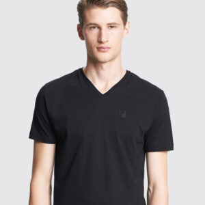 Jet Black/ T-shirt