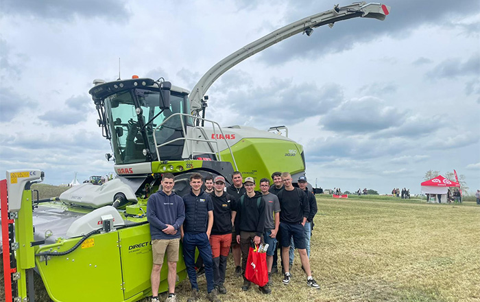 Les BTS TSMA1 en visite professionnelle au Salon de l’Herbe